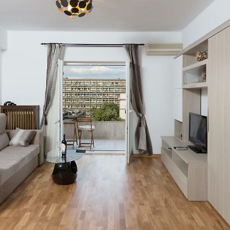Central Luxury Flat With Terrace - Adela Accommodation - Ideal For Long Stays ブカレスト エクステリア 写真